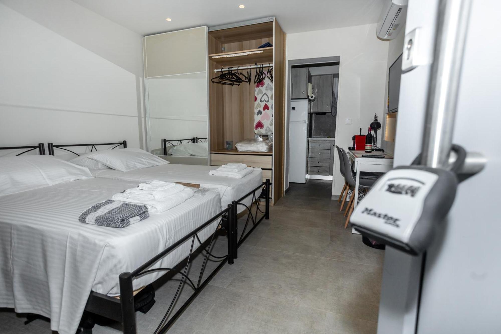 Aggeliki'S Apartment Corfu  Bagian luar foto